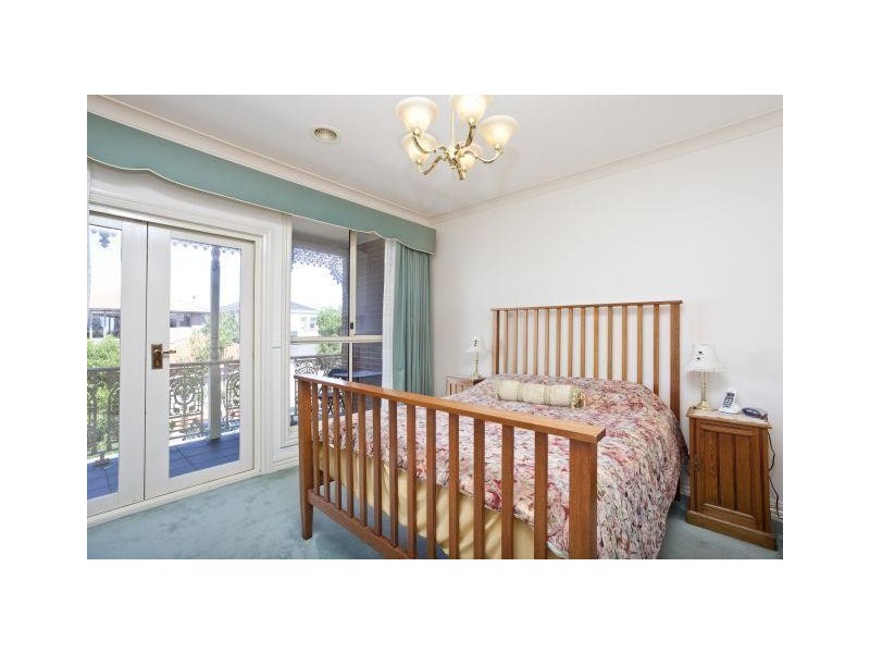 104 Crofton Drive, Williamstown VIC 3016