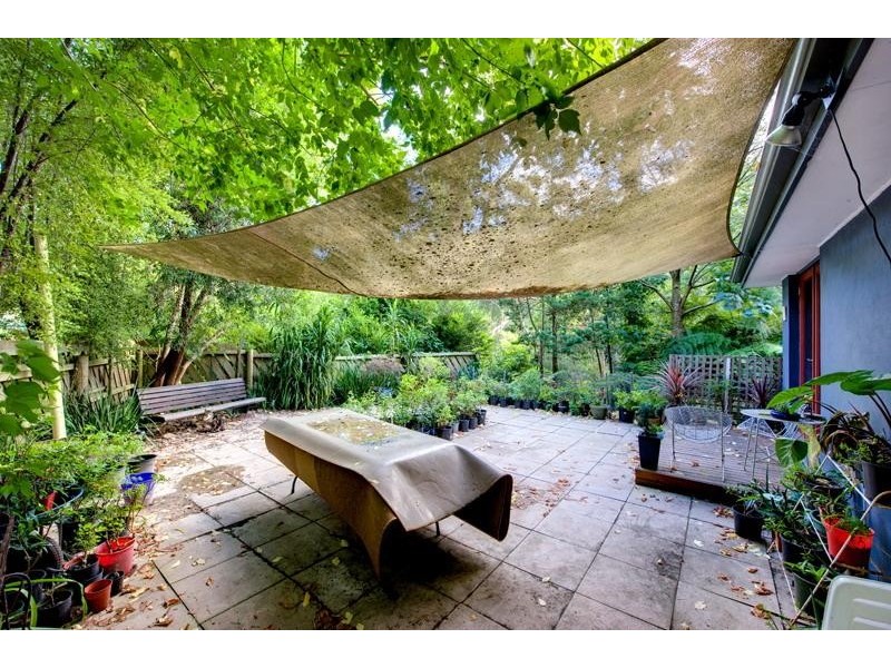 6 Hardy Street, Selby VIC 3159