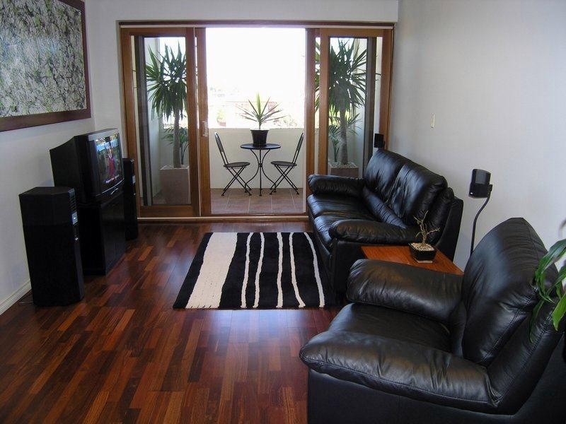 6/66 Chapel Street, St Kilda VIC 3182