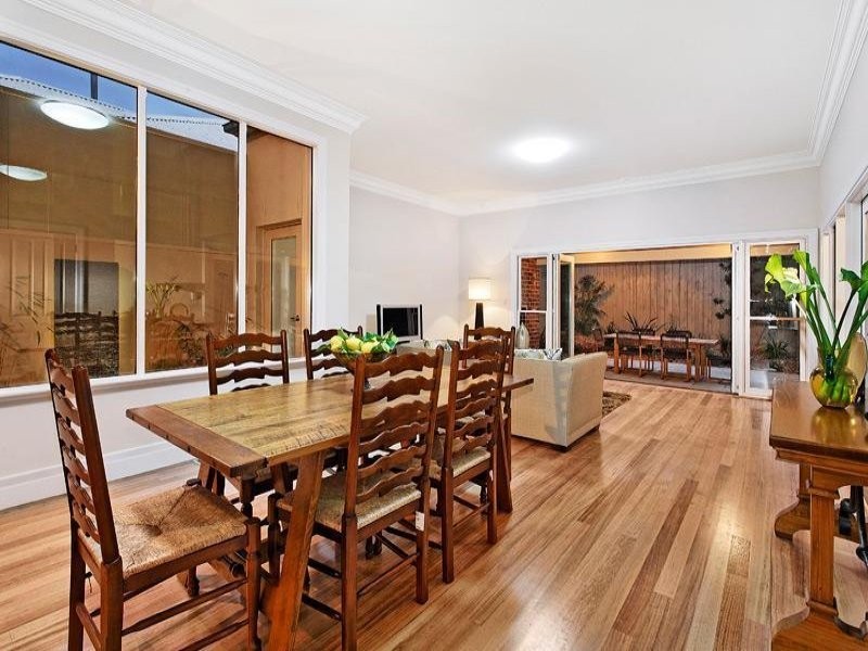 1A Roseberry Street, Hawthorn East VIC 3123