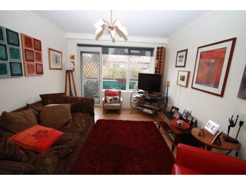 8/57 Westbury Street, St Kilda East VIC 3183