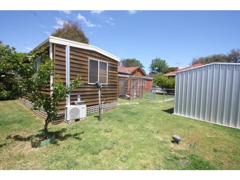 11 Widdop Crescent, Hampton East VIC 3188