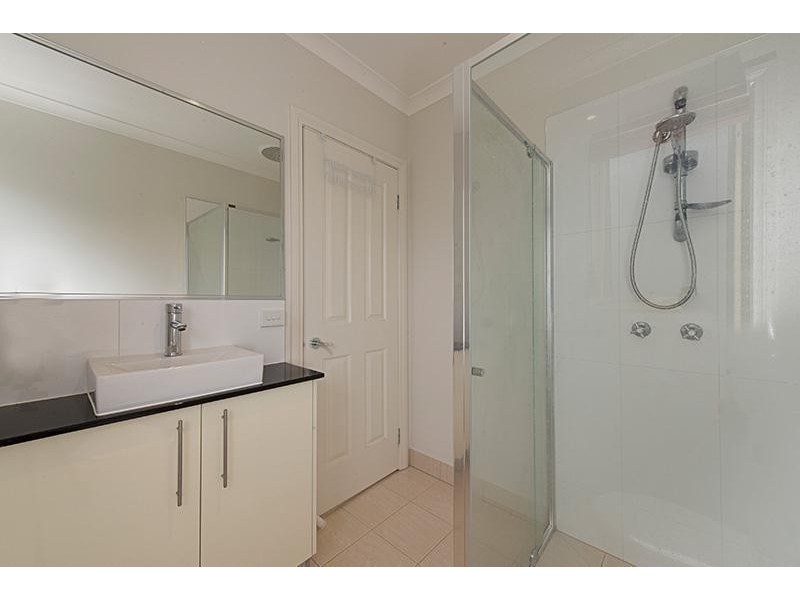 1/40 Russell Crescent, Doncaster East VIC 3109