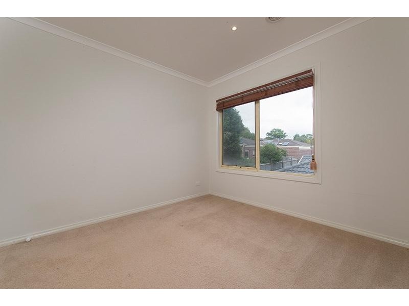 1/40 Russell Crescent, Doncaster East VIC 3109