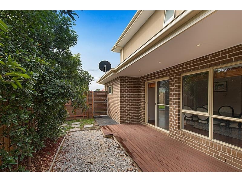 1/40 Russell Crescent, Doncaster East VIC 3109