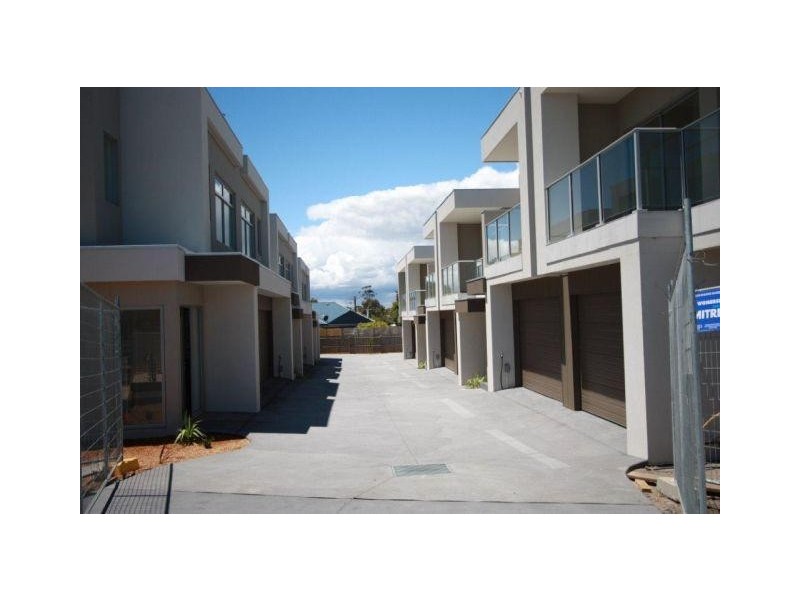 9/422 Station Street, Carrum VIC 3197