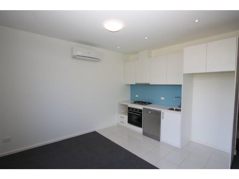 25/1650 Dandenong Road, Oakleigh VIC 3166