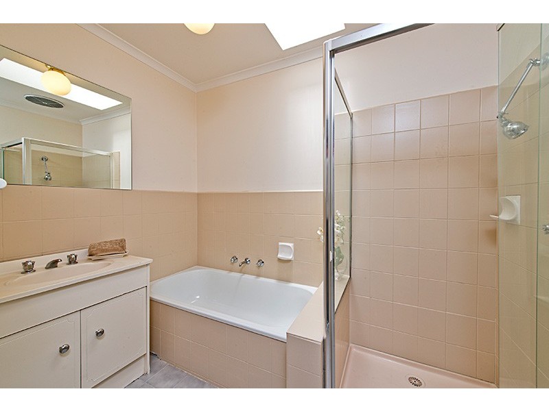 2/3 Pearl Street, Glenroy VIC 3046