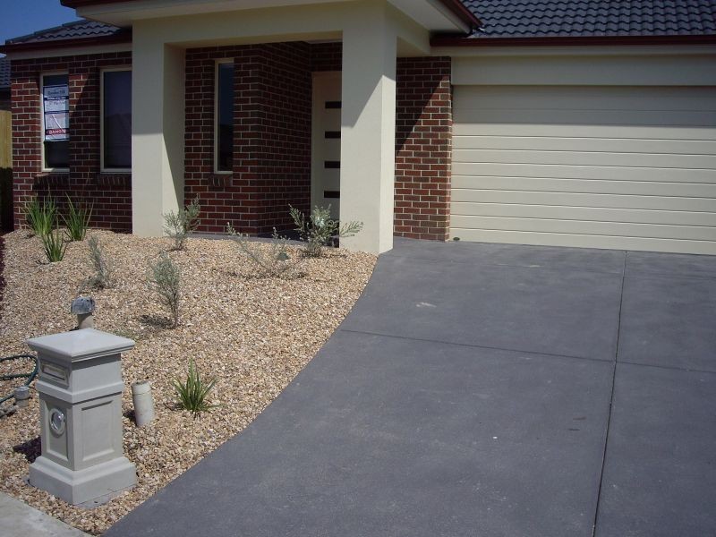 15 Melissa Way, Pakenham VIC 3810