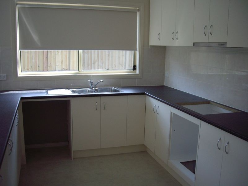 15 Melissa Way, Pakenham VIC 3810