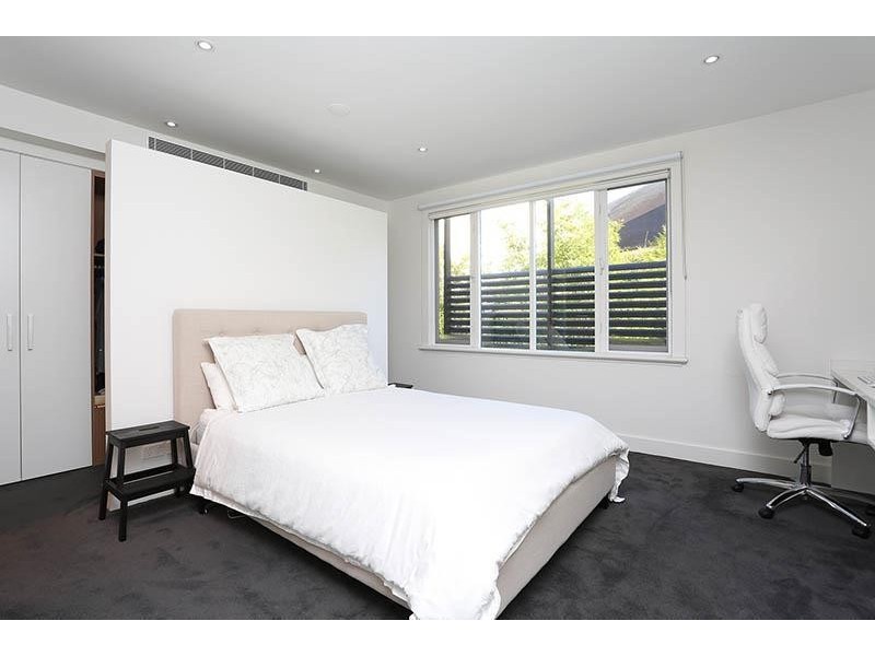 111 Banksia  Street, Eaglemont VIC 3084