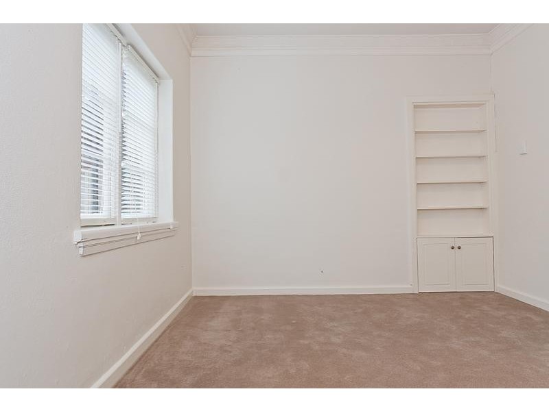 1/33 Greeves Street, St Kilda VIC 3182