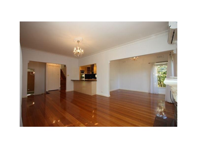 2a Dulcie Grove, Bentleigh VIC 3204