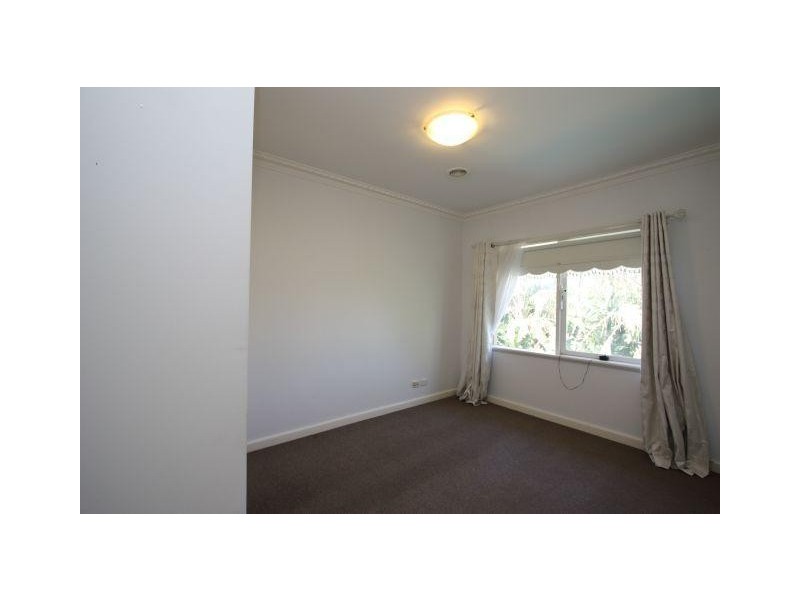 2a Dulcie Grove, Bentleigh VIC 3204