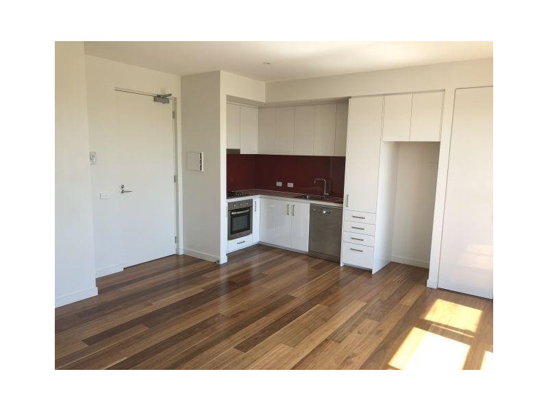 1 Mackie  Road, Bentleigh East VIC 3165