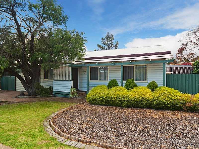 19 Glamis Avenue, Seacombe Gardens SA 5047