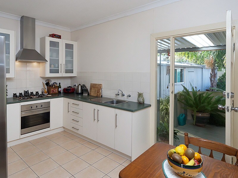 19 Glamis Avenue, Seacombe Gardens SA 5047