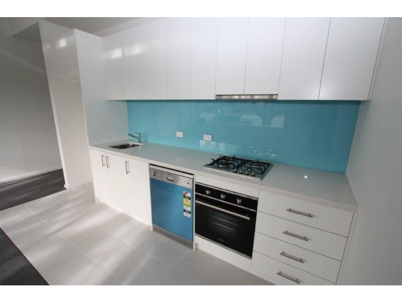 3/1650 Dandenong Road, Oakleigh VIC 3166