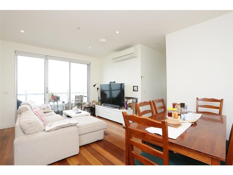 402/7 Brighton Road, St Kilda VIC 3182