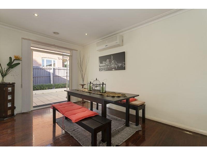 2/5 Erica Avenue, Glen Iris VIC 3146