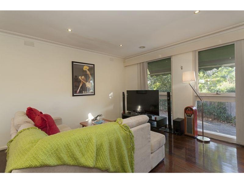 2/5 Erica Avenue, Glen Iris VIC 3146