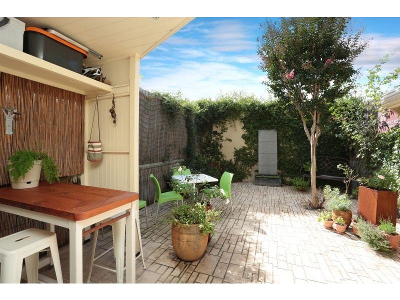 2 Lee Street, Flemington VIC 3031