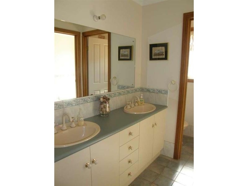 3 Liverpool Drive, Strathalbyn SA 5255