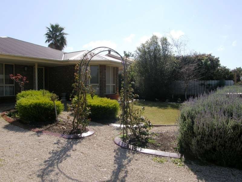 3 Liverpool Drive, Strathalbyn SA 5255