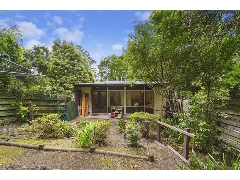 2/28 Moralla Avenue, Croydon VIC 3136