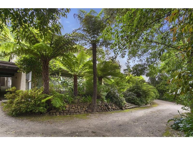 2/28 Moralla Avenue, Croydon VIC 3136