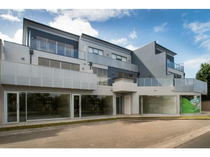 205/135 Lower Dandenong  Road, Mentone VIC 3194