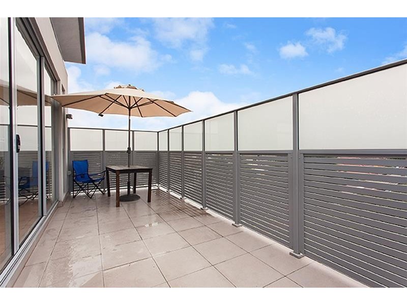 205/135 Lower Dandenong  Road, Mentone VIC 3194