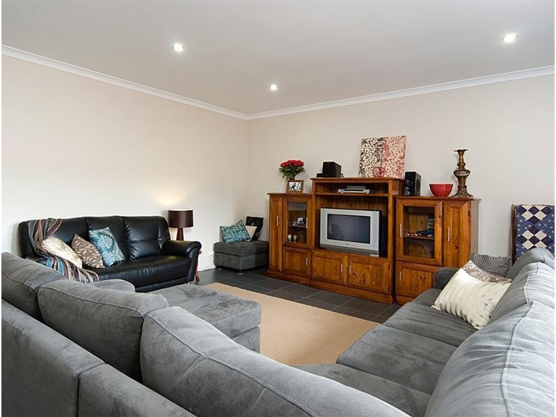 9 Elsie Drive, Strathalbyn SA 5255