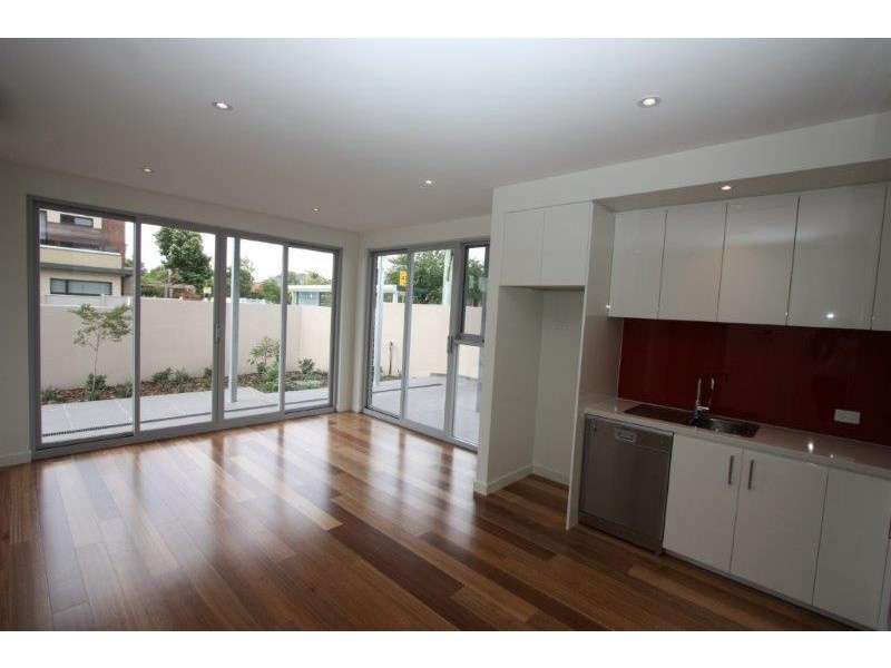 11/1 Mackie Road, Bentleigh East VIC 3165