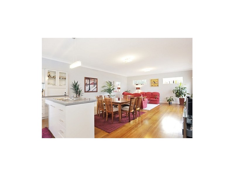 16 Tara Street, Hawthorn East VIC 3123