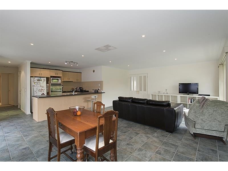 9/241 Bayswater Road, Bayswater North VIC 3153