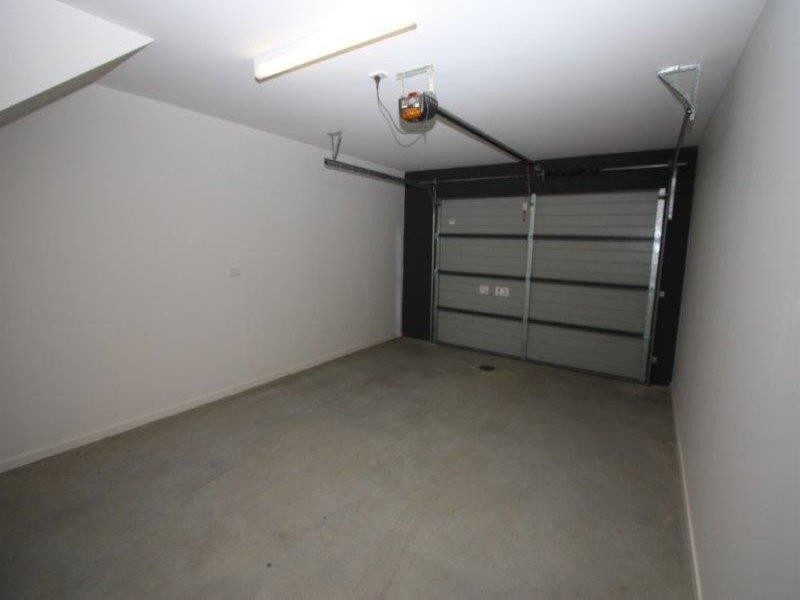 70 Central Park Walk, Cheltenham VIC 3192