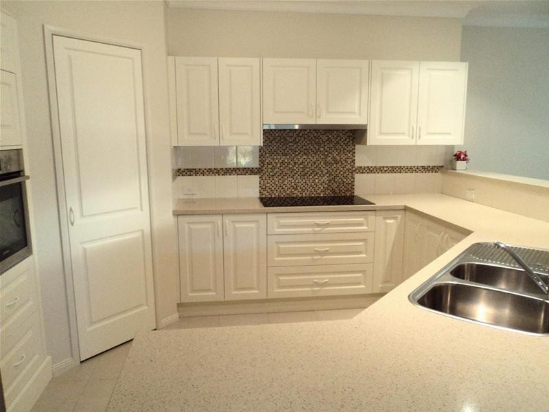 23 Rosewood Boulevard, Lysterfield VIC 3156