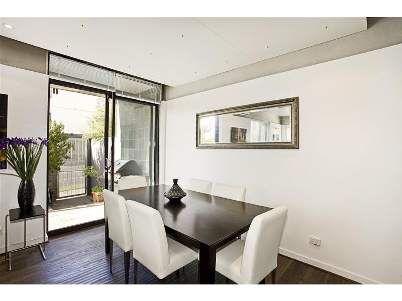 40/167 Fitzroy Street, St Kilda VIC 3182