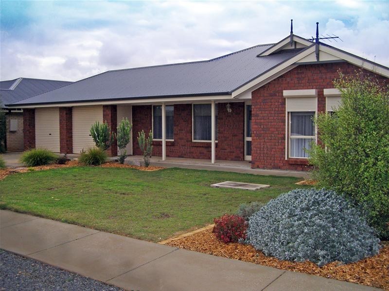 34 Strathmont Drive, Strathalbyn SA 5255