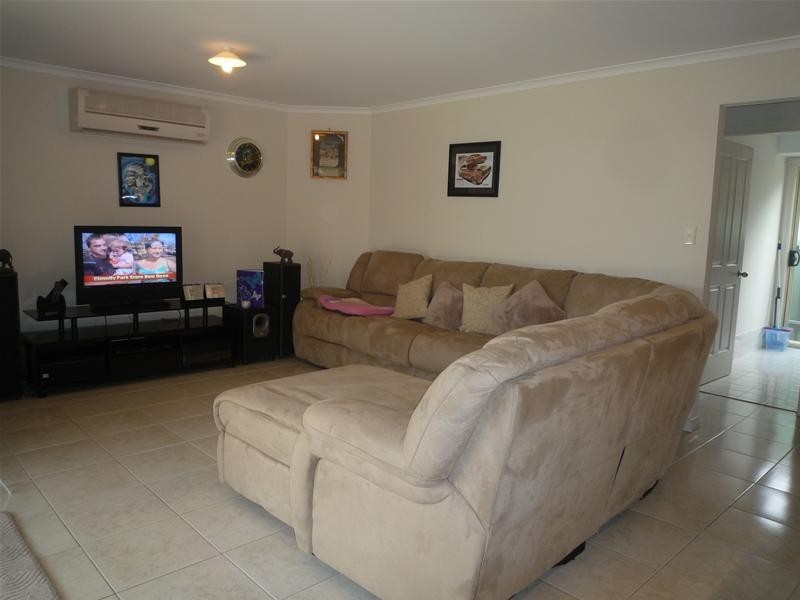 34 Strathmont Drive, Strathalbyn SA 5255