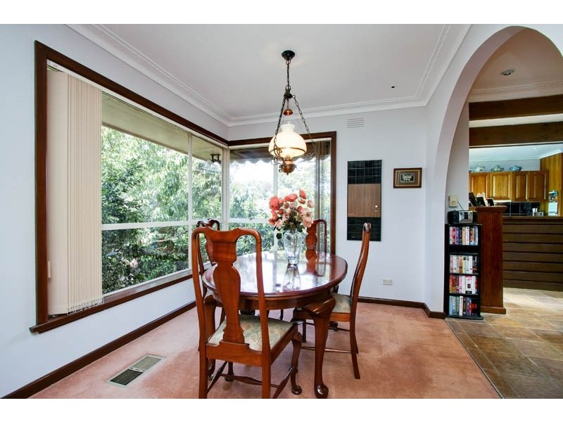 17 Christa Avenue, Burwood East VIC 3151