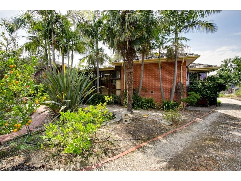 17 Christa Avenue, Burwood East VIC 3151