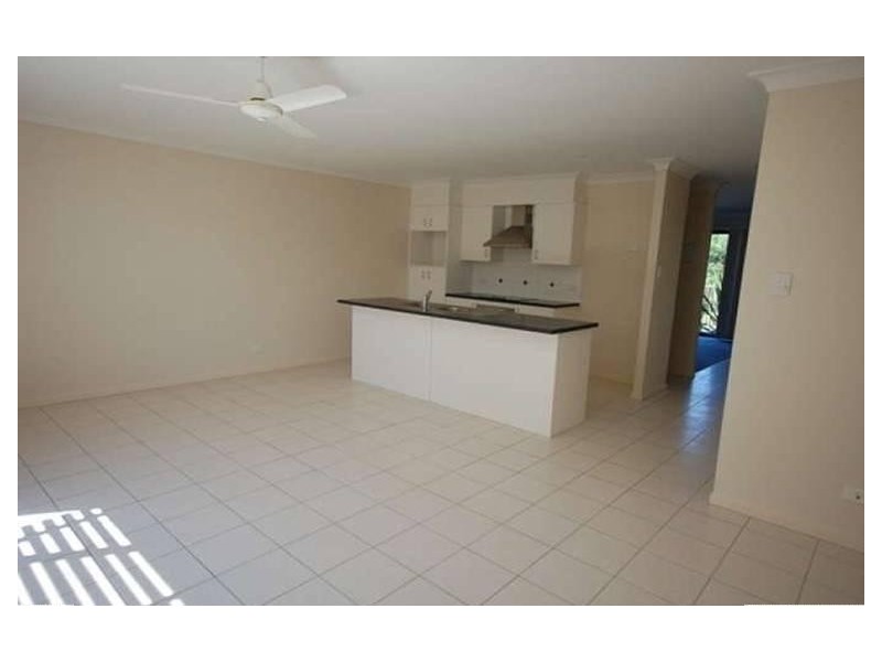 3/23 Park Esplanade, Coomera QLD 4209