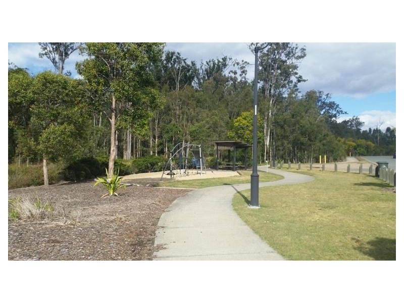 3/23 Park Esplanade, Coomera QLD 4209