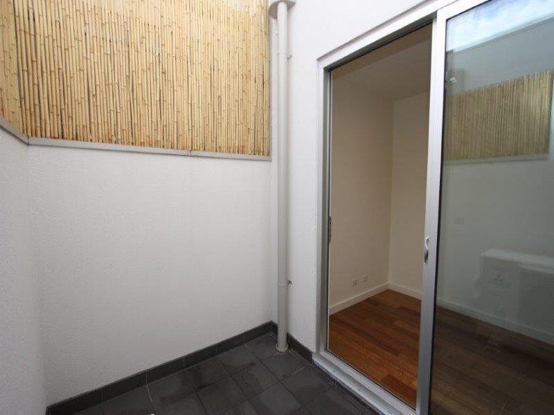 110/7 Brighton Road, St Kilda VIC 3182