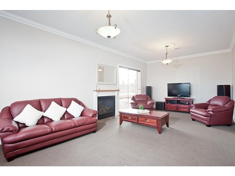 7 Macdougal Street, Kurunjang VIC 3337