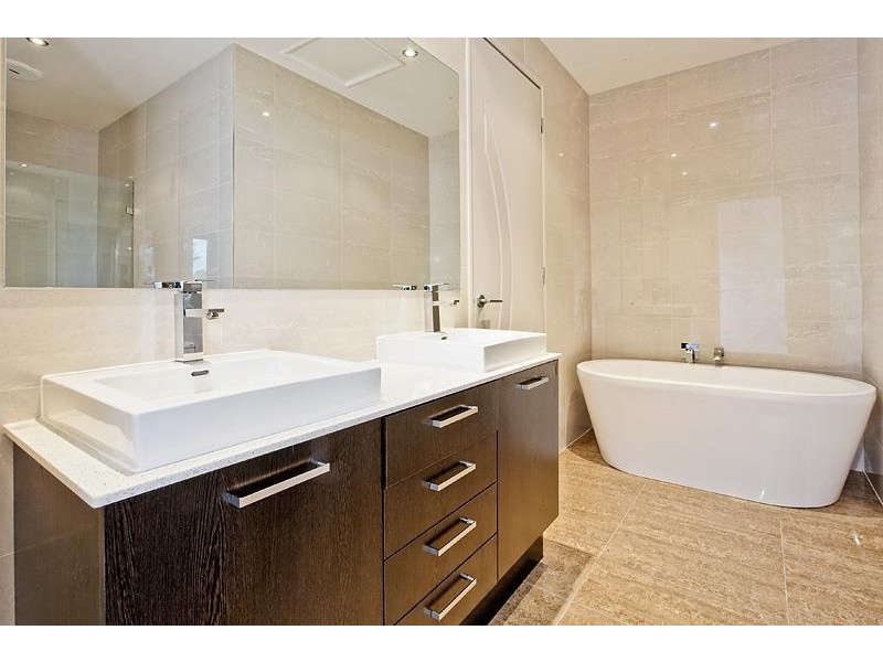 2/7 Tanunda Street, Vermont South VIC 3133