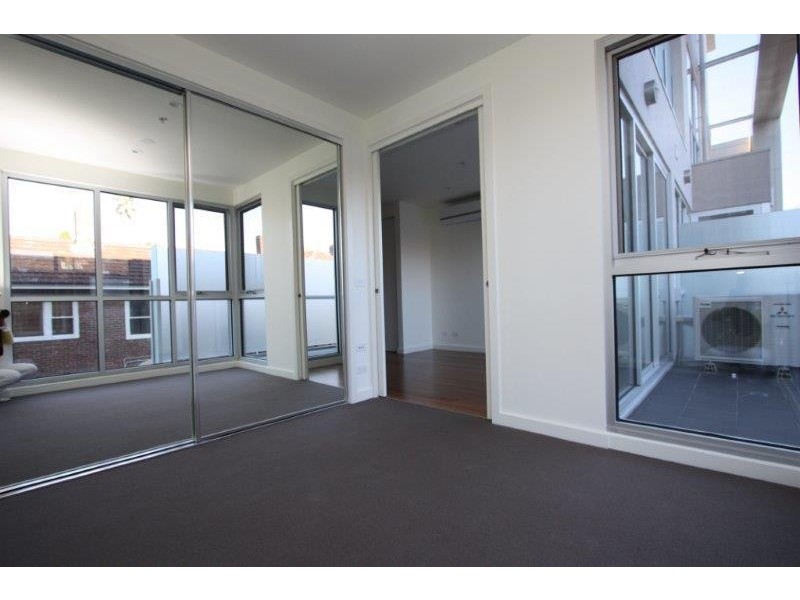 105/7 Brighton  Road, St Kilda VIC 3182