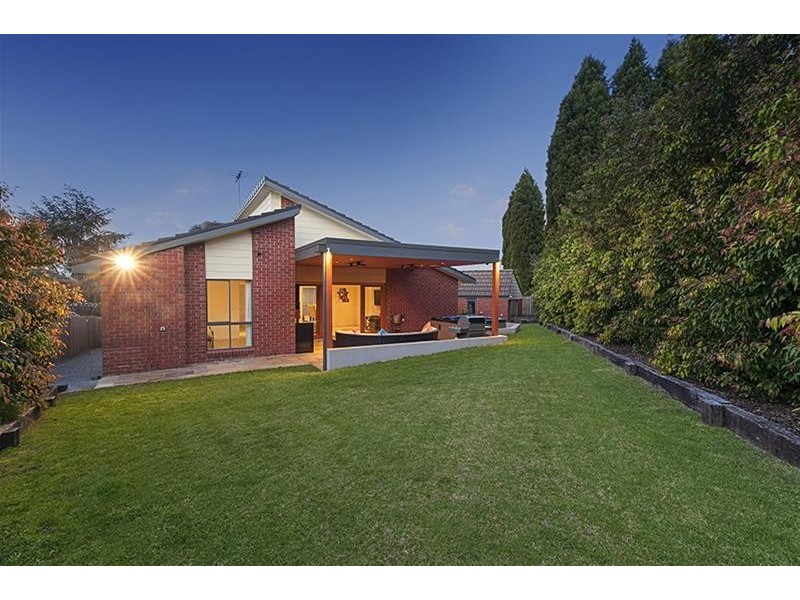 4 Mallee Court, Mulgrave VIC 3170